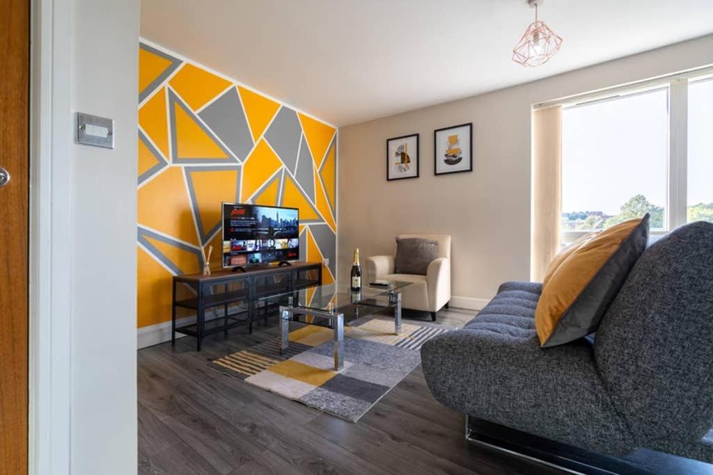 Avril Apartments Бирмингам Екстериор снимка